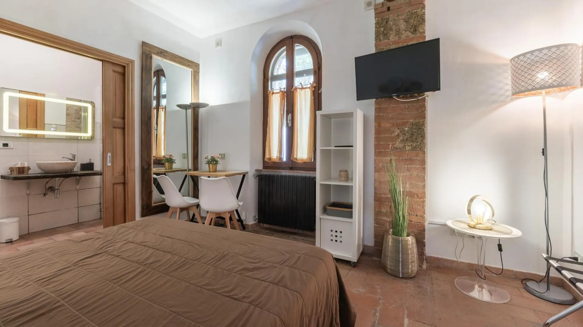 Country house Antico Podere Il Bugnolo Guest House Poggibonsi