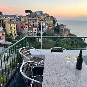 Isola - In The Center With Terrace - Sea View & Ac , Corniglia Italy