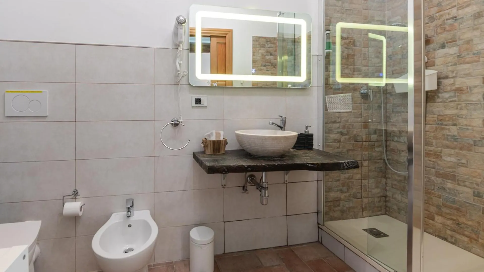 Antico Podere Il Bugnolo Guest House Poggibonsi